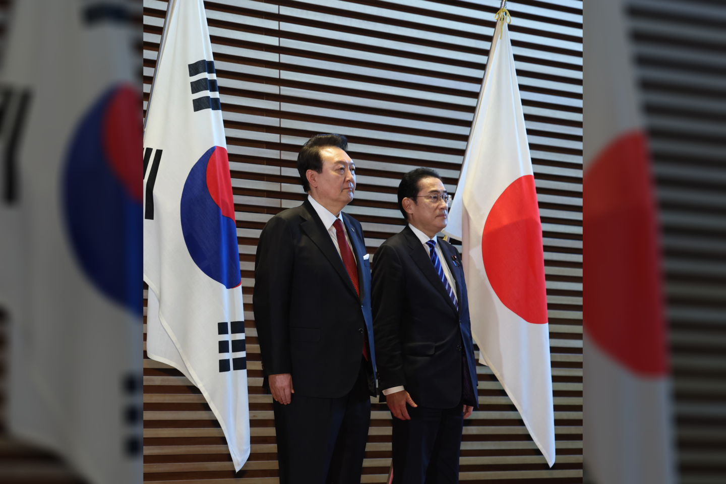 Pietų Korėjos prezidentas atvyko į Tokiją dvišalių derybų su Japonija.<br>EPA-ELTA nuotr.