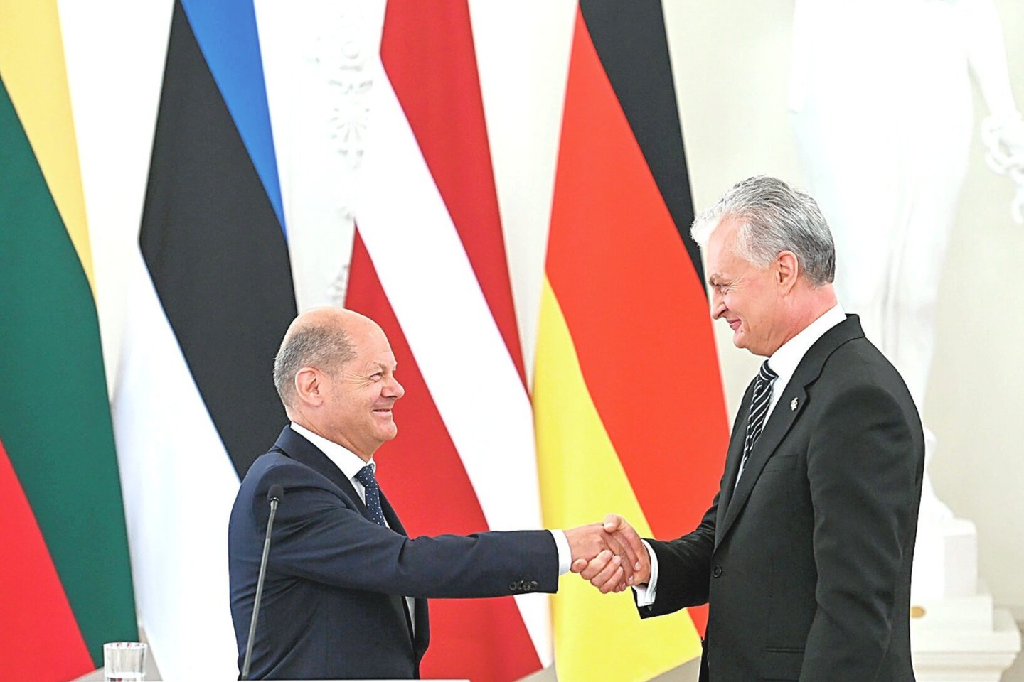 Prezidentas G.Nausėda ir Vokietijos kancleris O.Scholzas.