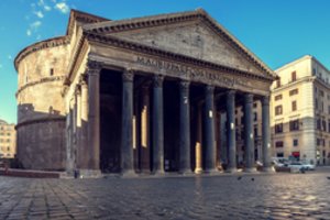 Už apsilankymą garsiajame Romos panteone teks susimokėti