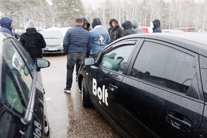 A. Valotka apie lietuviškai nekalbančius pavežėjus: Lietuvoje pilietis turi teisę būti aptarnaujamas lietuviškai