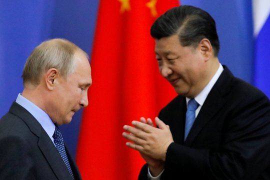 Įvertino tvirtėjančius Rusijos ir Kinijos santykius: galimas lūžio taškas dėl vienos paprastos priežasties