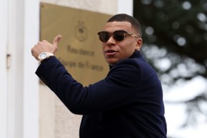 Kylianas Mbappe Prancūzijos futbolo rinktinėje turi naujas pareigas