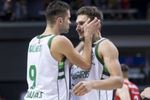 Ne visi interneto komentatorių juokeliai „Žalgirio“ krepšininkams buvo juokingi