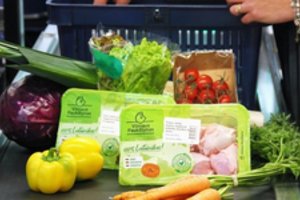 „Vilniaus paukštynas“ dvigubino vištienos, užaugintos be antibiotikų, mastą: siūlo platesnį asortimentą