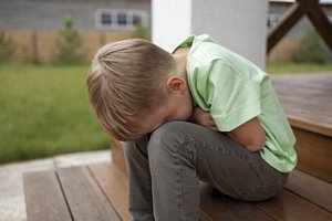 Vaiko teisių gynėjai telkia pagalbą ir kreipiasi į visuomenę: kartu ieškokime būdų stabdyti vaikų patiriamą smurtą