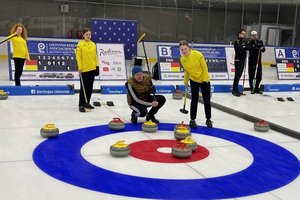 Kauno ledo rūmuose – kerlingui paruoštos aikštelės bei itin atkaklus LKA taurės etapas