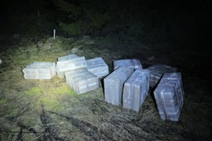 Švenčionių rajone pasieniečiams įkliuvo keturi baltarusiškų rūkalų nešikai