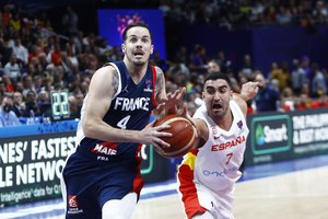 Į moralinius principus spjovęs ir į Rusiją išvykęs Th. Heurtelis: „Tegul jie daro tuos nusikaltimus“