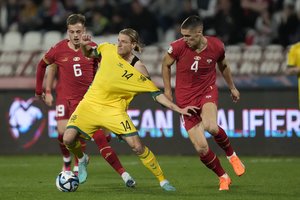 Staigmenos sukurti nepavyko – Lietuvos futbolininkai krito Serbijoje