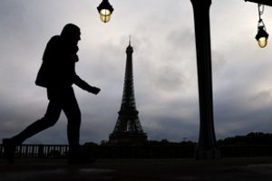 Pažintis su „vyru iš Prancūzijos“ moteriai baigėsi baisiai: prarado daugiau nei 191 tūkst. eurų