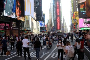 Pasaulio gyventojų skaičius piką gali pasiekti jau 2040 metais