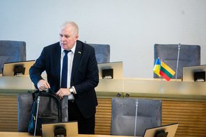 A. Anušauskas sureagavo į B. Hodgeso pastabas dėl Lietuvos gynybos: tai nėra kritika