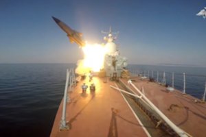 Rusija paleido priešlaivines raketas į imituojamą taikinį Japonijos jūroje