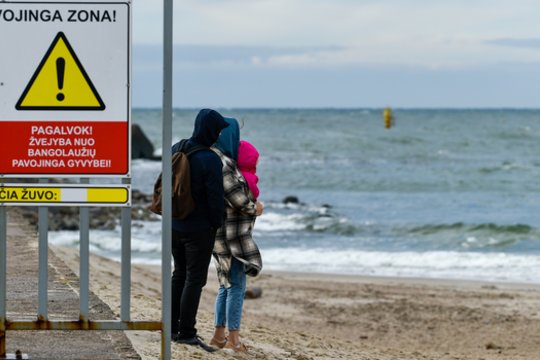 Nepamirškite šiltesnių rūbų – pūs šaltas vėjas, sulauksime sniego