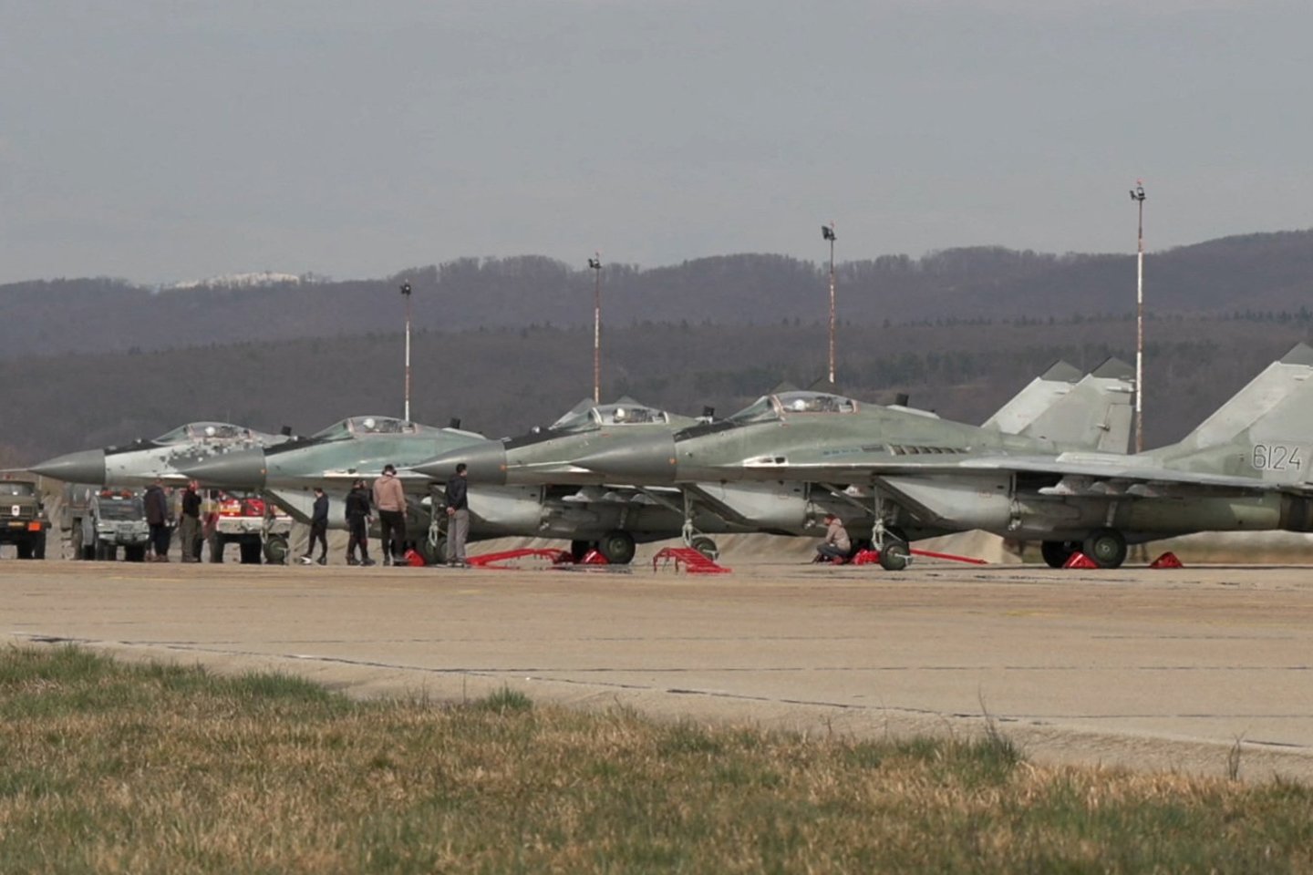 Slovakija perdavė Ukrainai keturis naikintuvus MiG-29.<br>Reuters/Scanpix nuotr.
