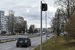 Būkite akyli: balandį bet kurią akimirką pradės veikti vis dar testuojami greičio matuokliai