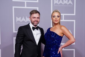 Atlikėja Mia pirmą kartą atvirai – apie šeimą su nauja meile ir patirtą psichologinį smurtą: „Niekam neleisiu savęs žeminti ar skaudinti“ 