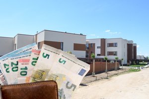 Paskaičiavę ir įsivertinę savo galimybes vis daugiau lietuvių susilaiko nuo būsto pirkimo: gyvenimo kokybę gerinasi kitaip