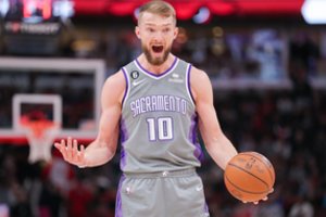 Lenktynėse dėl NBA MVP apdovanojimo D. Sabonis pakilo į penketuką ir aplenkė L. Dončičių