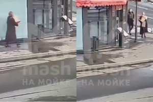 Po sprogimo Sankt Peterburge – žvilgsniai į dėžę su statulėle atnešusią merginą: paviešino įrašą, ieško jos vyro