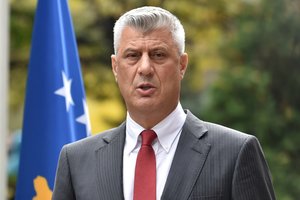 Hagoje prasideda buvusio Kosovo prezidento H. Thaci karo nusikaltimų teismas