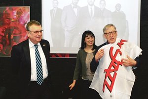 Kūrinio pavadinime užšifravo jautrią žinią