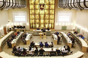 Kauno savivaldybės posėdžių ypatumai: darbas salėje neužtrunka, nes tarybos nariams neleidžiama ilgai kalbėti