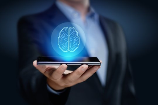 Naujausi dirbtinio intelekto laimėjimai: kur kryps išmaniųjų telefonų ateitis?