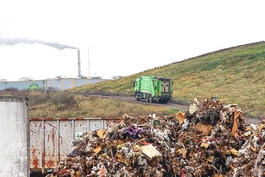 Atliekų verslas pateko į teisėsaugininkų akiratį: po kaltinimų ėmė dėtis stebuklai