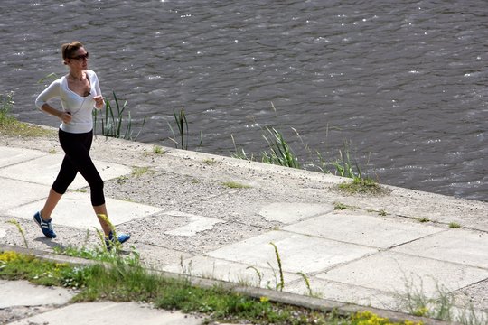 Trisdešimtmečiai taip pat gali sėkmingai mesti svorį, tačiau pripažįstama: yra keli „bet“