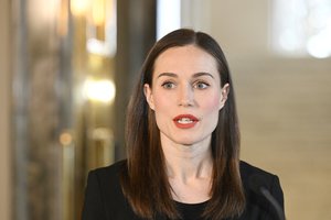 Darbą baigianti Suomijos premjerė S. Marin trauksis ir iš partijos lyderės pareigų
