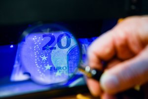 Finansų viceministras: infliacija lėtės sparčiau nei manėme gruodį