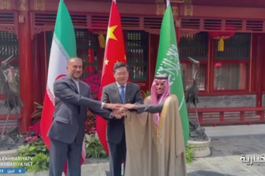 Pekine susitiko Irano ir Saudo Arabijos užsienio reikalų ministrai