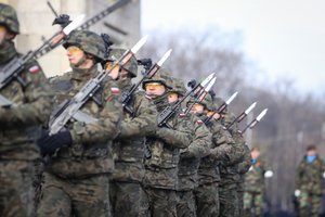 Lenkijos šiaurės rytuose rengiamos šešių NATO šalių karinės pratybos