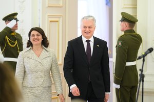 G. Nausėda sveikina su šv. Velykomis: dalinkimės meile, likime ištikimi gerumui ir jautriam žmogiškumui