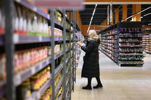 Išanalizavo kovo mėnesio prekių ir paslaugų kainas: skaičiai dar nedžiugina