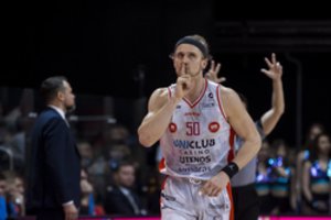 Auksinės krepšinio kartos žaidėjas Ž. Skučas – apie programavimą, skarelę ir jaunimo rinktinių medalius