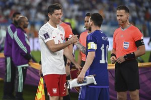 R. Lewandowskis kviečia L. Messi sugrįžti į Barseloną: „Tikiuosi, kad kitą sezoną žaisime kartu“