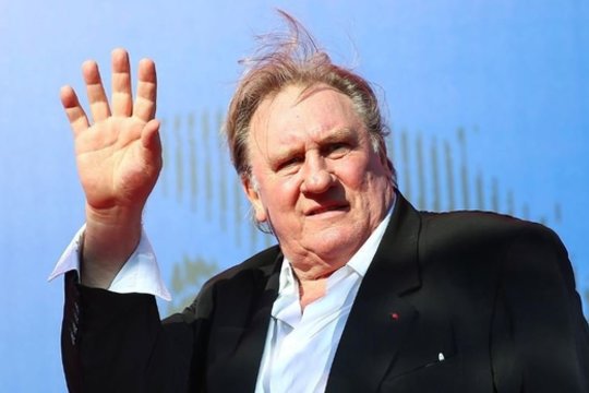 13 moterų kaltina prancūzų aktorių G. Depardieu seksualiniu priekabiavimu