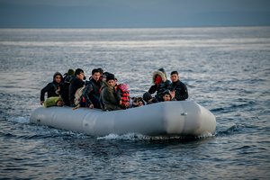 Prie Turkijos krantų išgelbėta apie 80 migrantų
