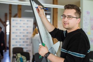 Mokslininkų tyrimas atskleidė, kas padeda vaikams užaugti lyderiais: patarimai tėvams