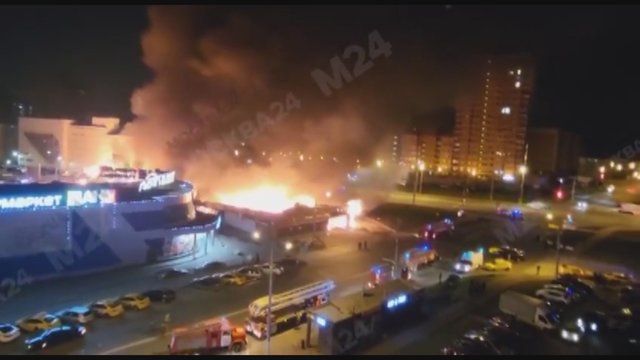 Užfiksuotas dar vienas gaisras okupantų žemėje: Maskvos priemiestyje užsidegė turgavietė