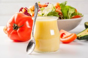 Medaus ir garstyčių padažas – tiesiog tobulas: užsirašykite šį receptą