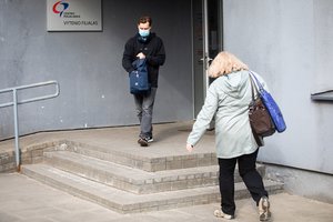 Tyrimas: gyventojai už paslaugas moka ir valstybinėse sveikatos priežiūros įstaigose