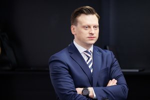 Nuožmios diskusijos dėl koalicijos formavimo Vilniuje tęsiasi: „laisviečiai“ reikalauja lygiai paskirstyti vicemerų portfelius