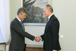 Valdantieji suformavo klausimus dėl VSD veiklos: dėl tyrimo formos apsispręsti žada artimiausiu metu