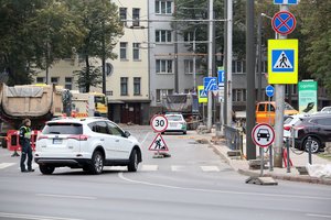 Kurį laiką sostinės gatvėse vairuotojų lauks pokyčiai: štai kas keisis