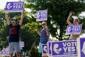 JAV teisingumo departamentas kreipsis į Aukščiausiąjį Teismą dėl aborto tablečių