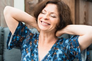 Įsidėmėkite: šie įpročiai spartina senėjimą