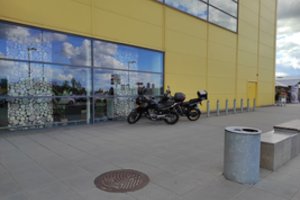 Vilniečiui išseko kantrybė, net pradėjo fotografuoti, ką mieste išdarinėja motociklininkai